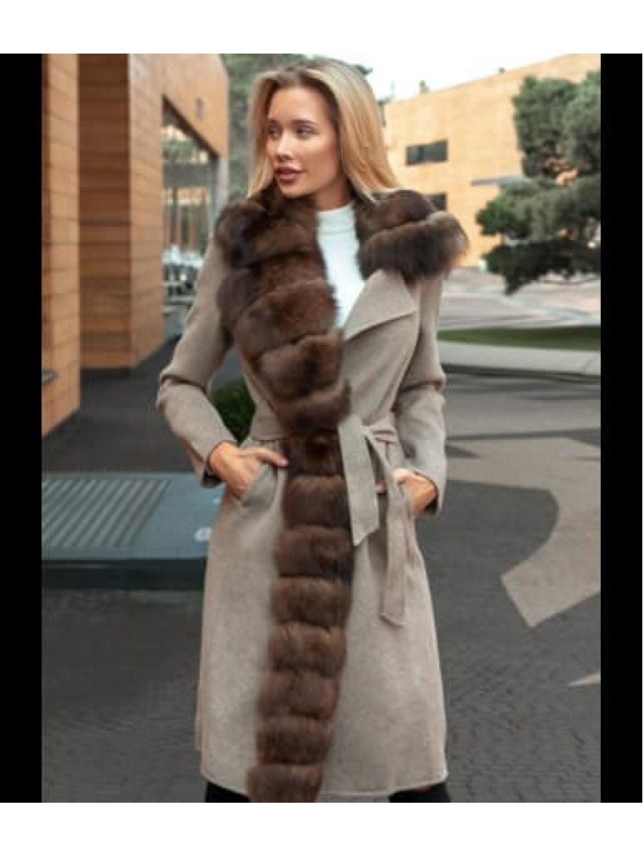 Пальто кашемировое с мехом песца