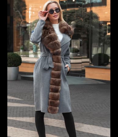 Пальто кашемировое с мехом песца Zlata